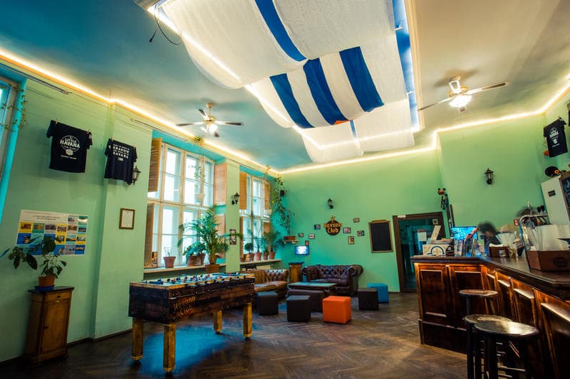 The Little Havana Party Hostel Cracovie